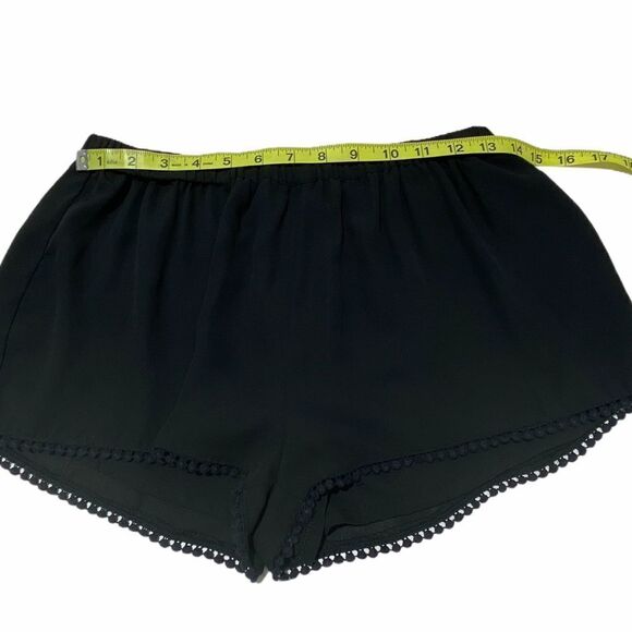 BRANDY Melville Leticia Black Pom Pom Tassel Short - Picture 4 of 9